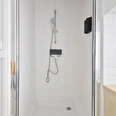 Quartier Tour Eiffel 9 Free Netflix * Paris