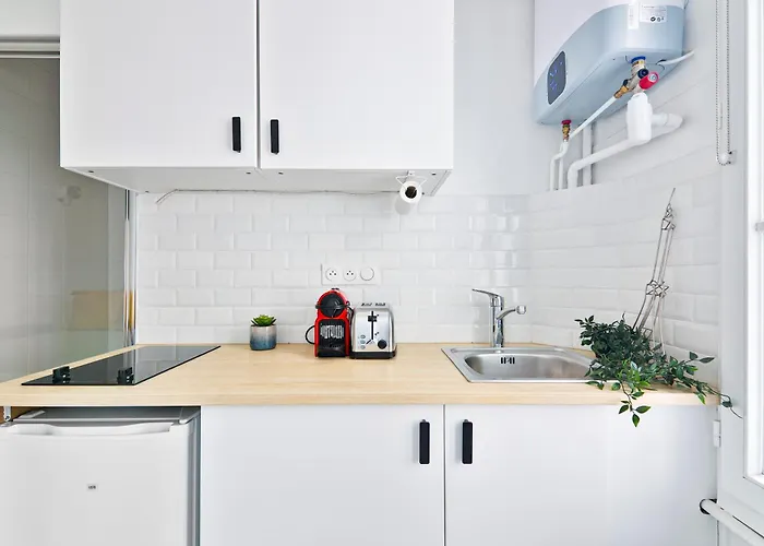 Quartier Tour Eiffel 9 Free Netflix